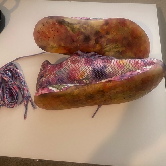 NOBULL Multicolor Floral Sneakers - Picture 5 of 10